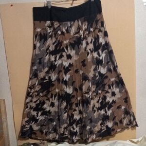GelStylish Women's Black and Brown Skirt
